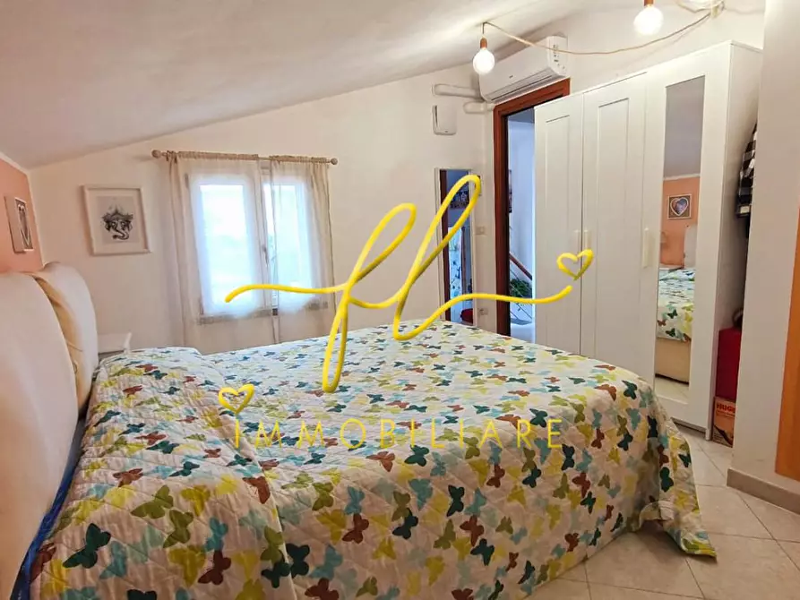 Immagine 19 di Casa quadrifamiliare in vendita  a Rosignano Marittimo