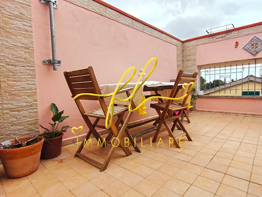 Immagine 15 di Casa quadrifamiliare in vendita  a Rosignano Marittimo