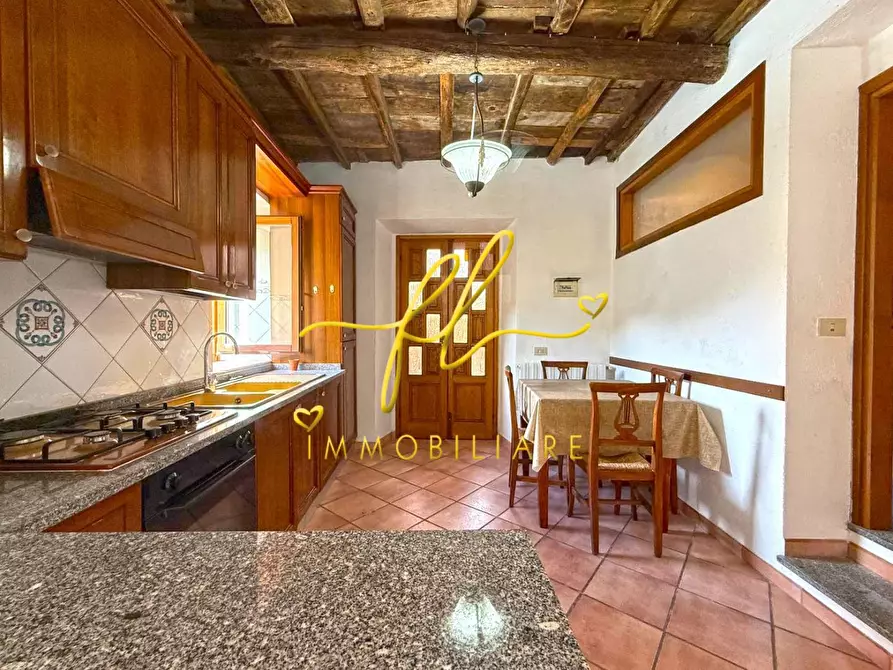 Immagine 8 di Appartamento in vendita  a Marciana