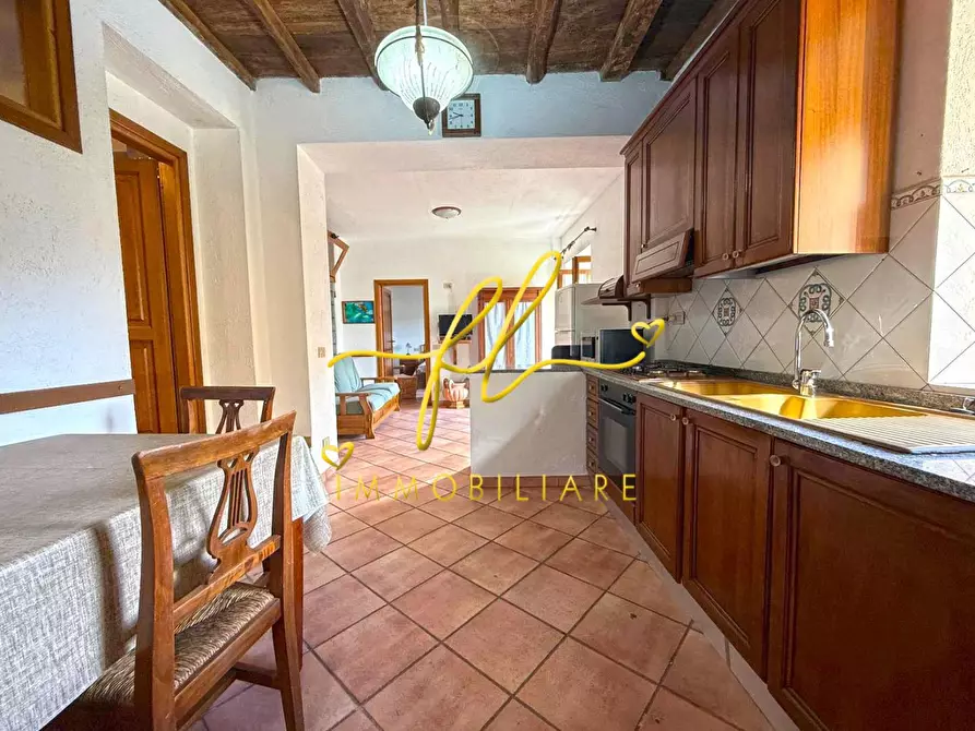 Immagine 7 di Appartamento in vendita  a Marciana