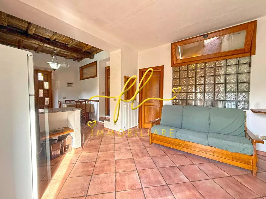 Immagine 3 di Appartamento in vendita  a Marciana