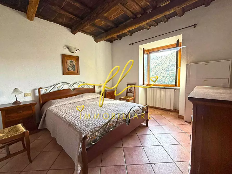 Immagine 11 di Appartamento in vendita  a Marciana