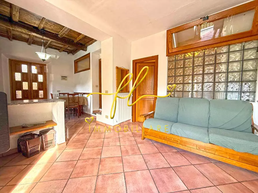 Immagine 4 di Appartamento in vendita  a Marciana