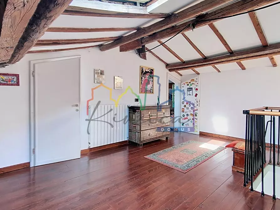 Immagine 19 di Casa semindipendente in vendita  a Cascina