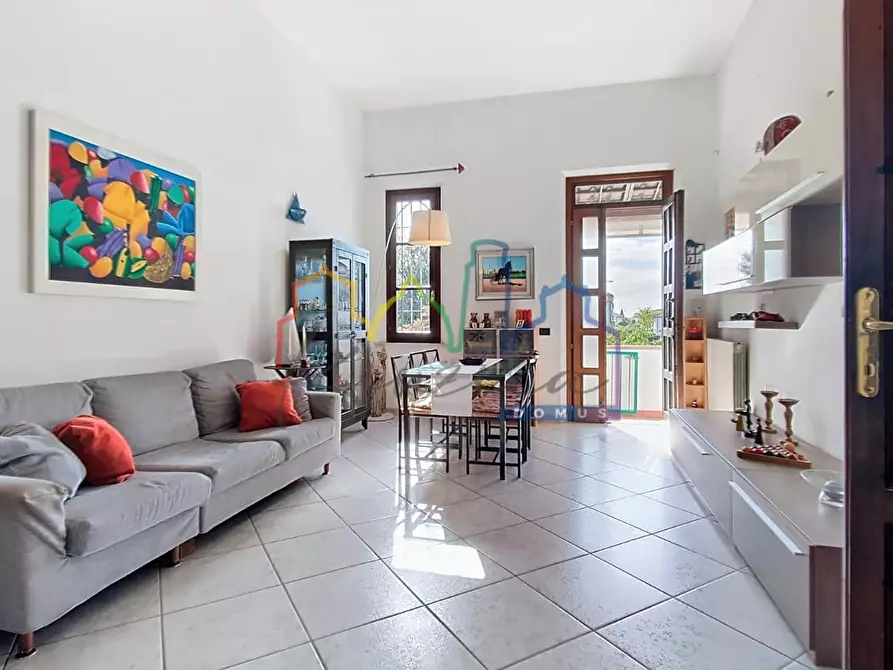 Immagine 3 di Casa semindipendente in vendita  a Cascina