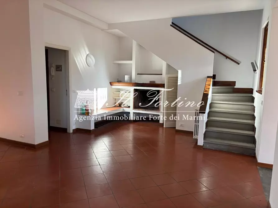 Immagine 14 di Casa bifamiliare in vendita  a Forte Dei Marmi