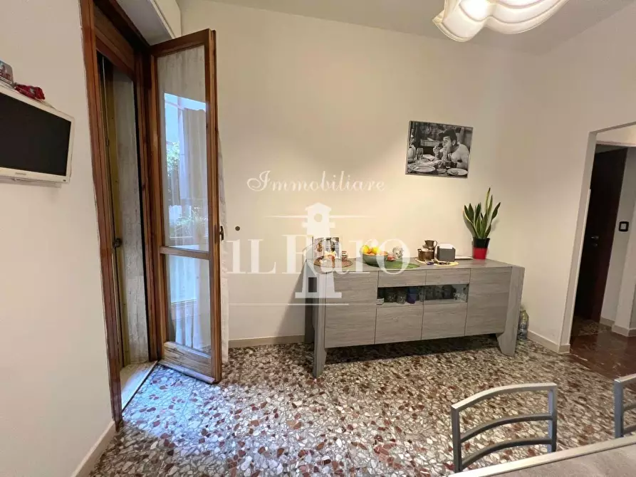 Immagine 6 di Appartamento in vendita  a Campi Bisenzio