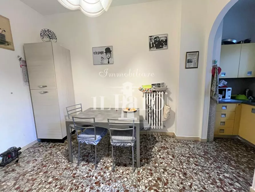 Immagine 7 di Appartamento in vendita  a Campi Bisenzio