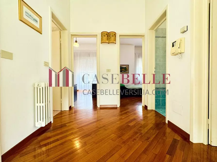 Immagine 22 di Casa indipendente in vendita  a Camaiore