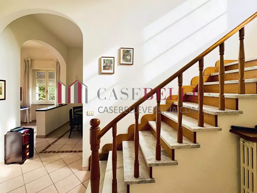 Immagine 19 di Casa indipendente in vendita  a Camaiore