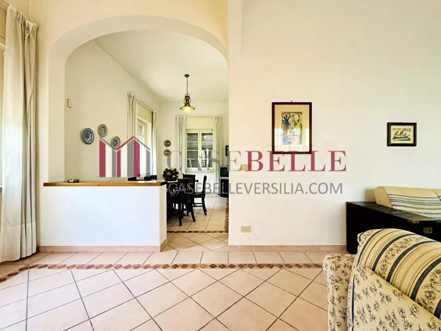 Immagine 2 di Casa indipendente in vendita  a Camaiore