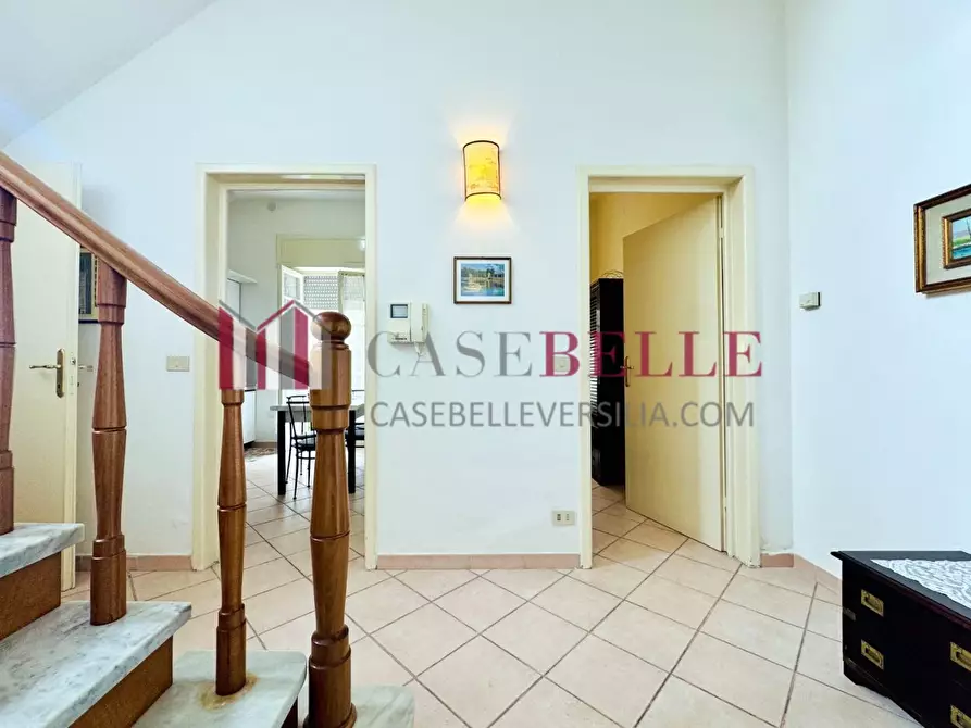 Immagine 9 di Casa indipendente in vendita  a Camaiore