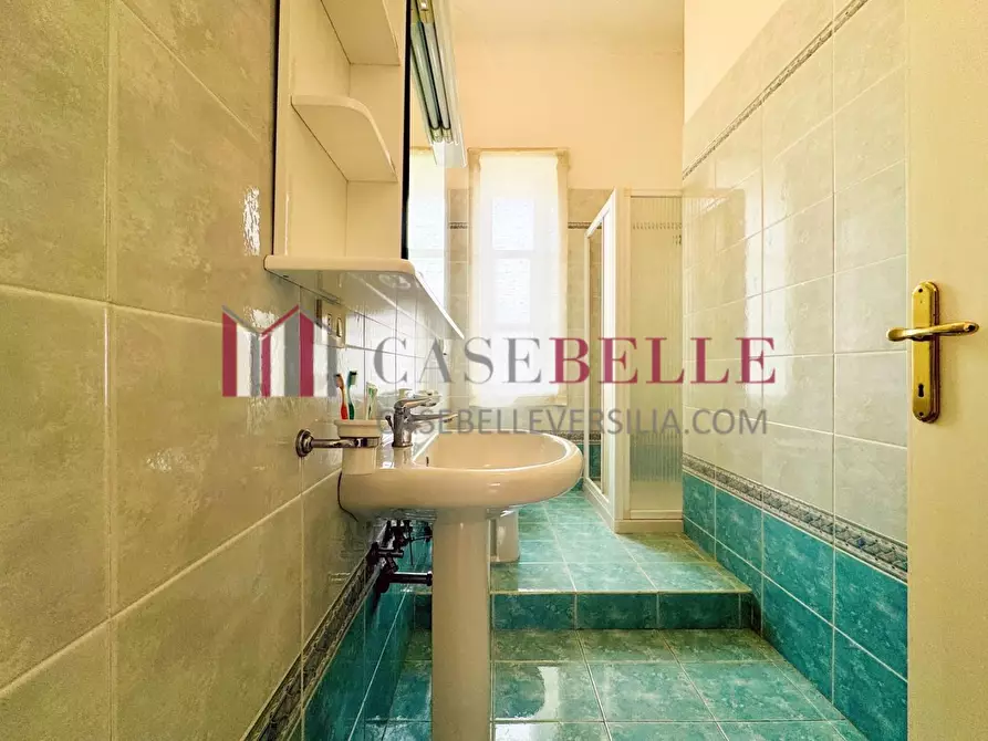 Immagine 40 di Casa indipendente in vendita  a Camaiore