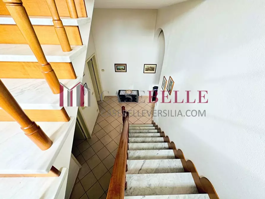 Immagine 50 di Casa indipendente in vendita  a Camaiore