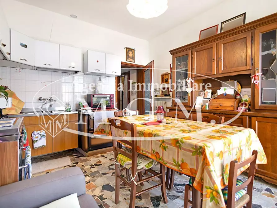 Immagine 6 di Porzione di casa in vendita  a Santa Maria A Monte