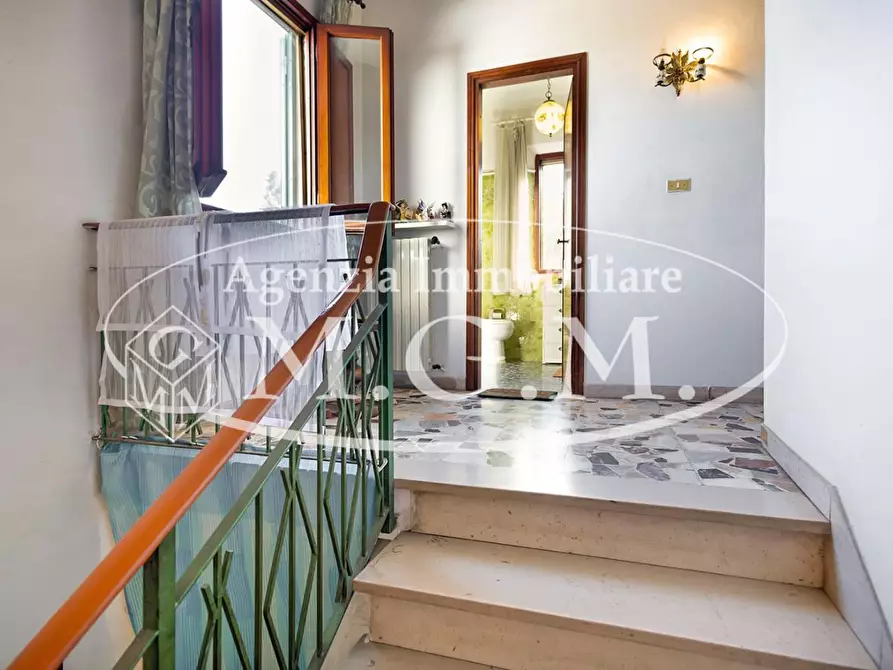 Immagine 13 di Porzione di casa in vendita  a Santa Maria A Monte