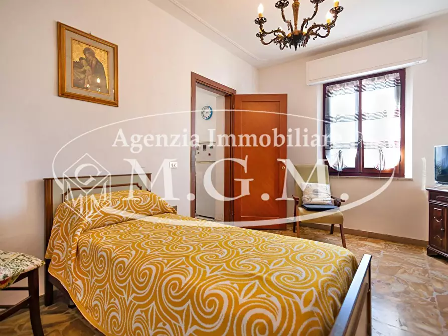 Immagine 10 di Porzione di casa in vendita  a Santa Maria A Monte