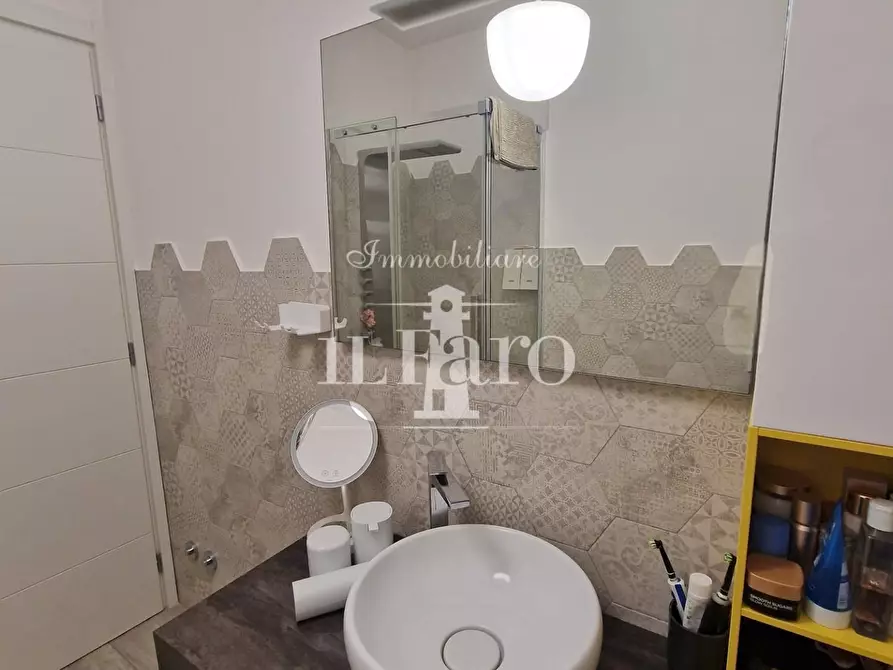 Immagine 59 di Terratetto in vendita  a Signa