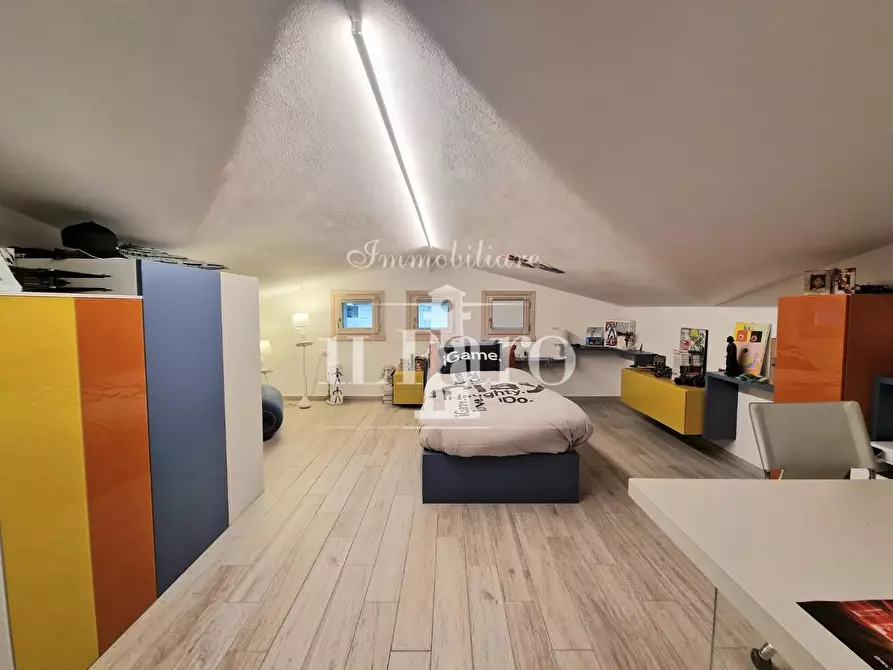 Immagine 41 di Terratetto in vendita  a Signa