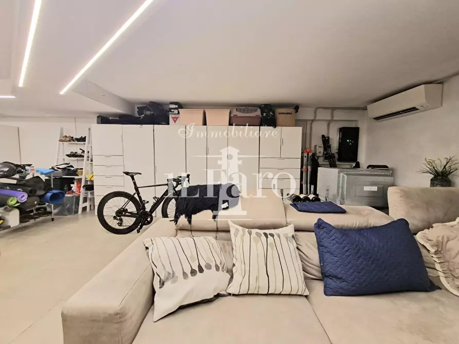 Immagine 28 di Terratetto in vendita  a Signa