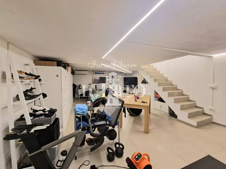 Immagine 30 di Terratetto in vendita  a Signa