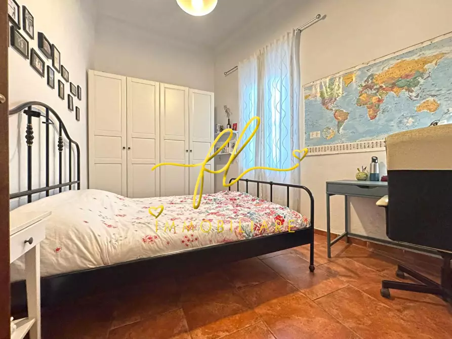 Immagine 30 di Appartamento in vendita  a Livorno