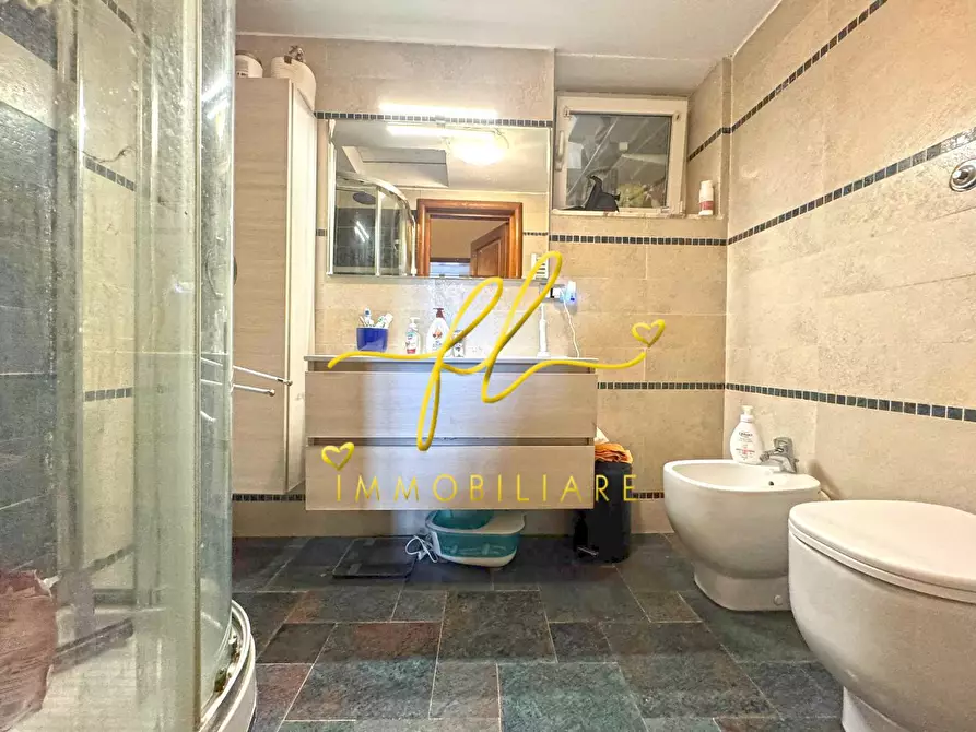 Immagine 43 di Appartamento in vendita  a Livorno