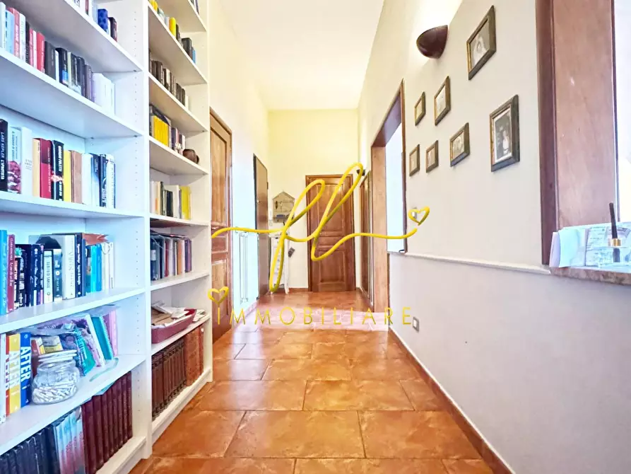 Immagine 25 di Appartamento in vendita  a Livorno