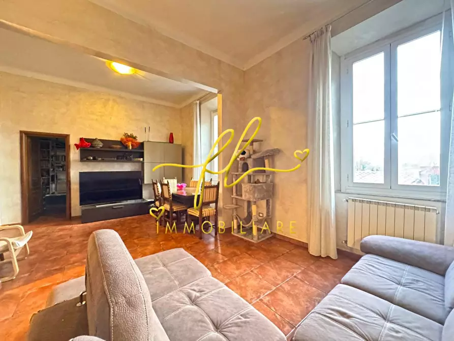 Immagine 8 di Appartamento in vendita  a Livorno