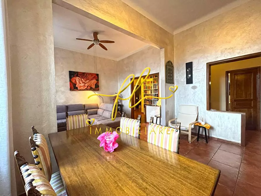 Immagine 3 di Appartamento in vendita  a Livorno