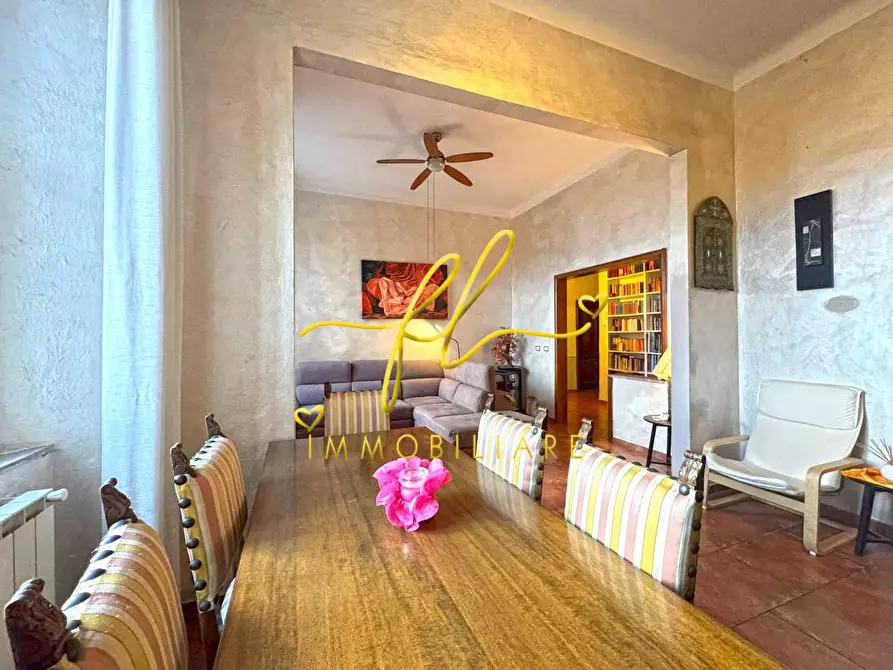 Immagine 1 di Appartamento in vendita  a Livorno