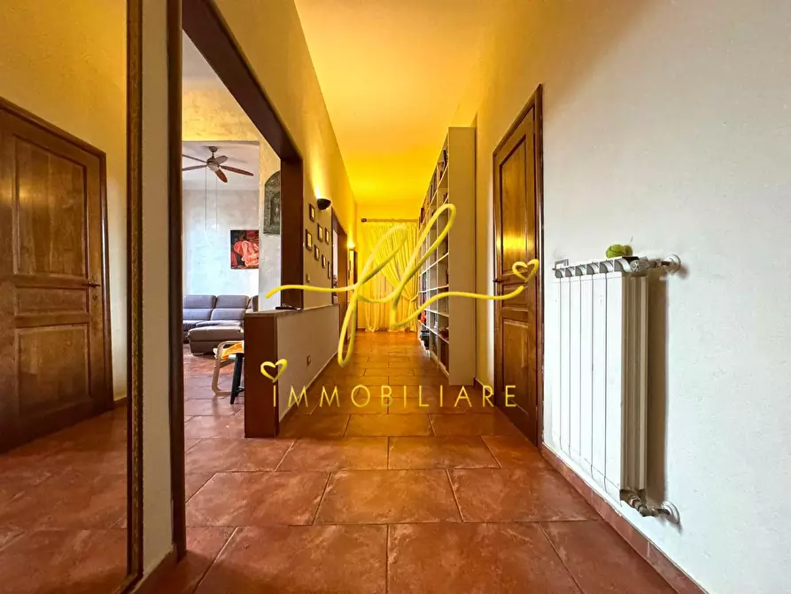 Immagine 32 di Appartamento in vendita  a Livorno