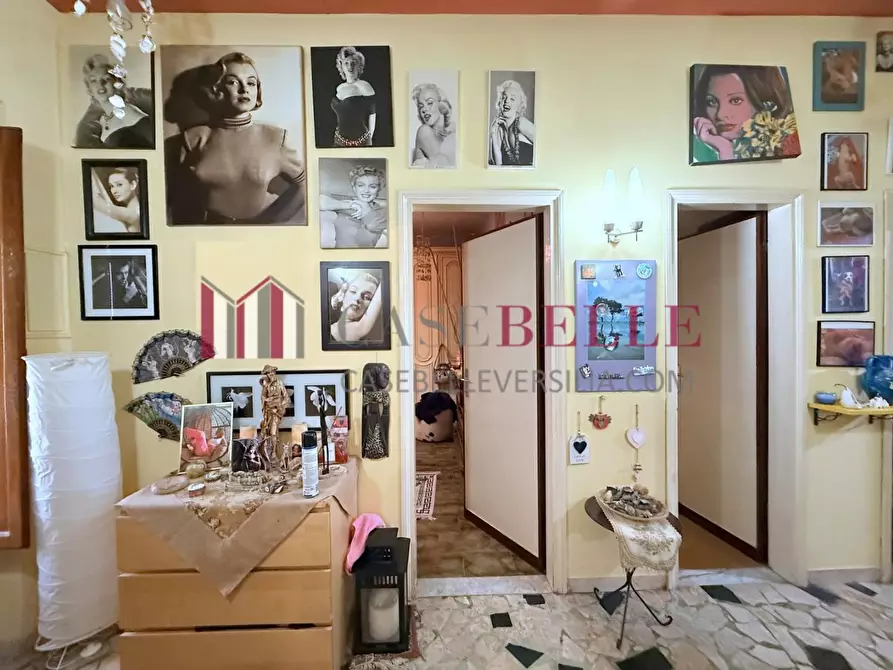 Immagine 17 di Casa indipendente in vendita  a Camaiore