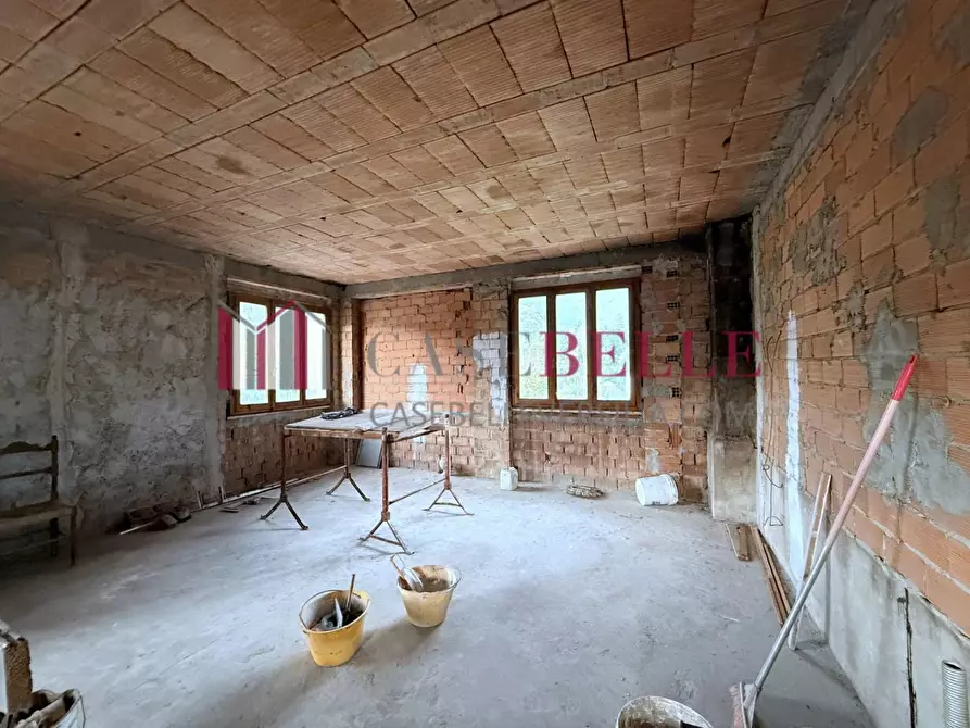 Immagine 5 di Casa indipendente in vendita  a Camaiore