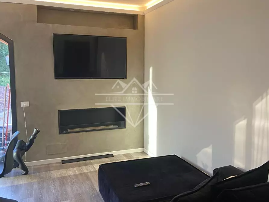 Immagine 2 di Appartamento in vendita  a Ameglia