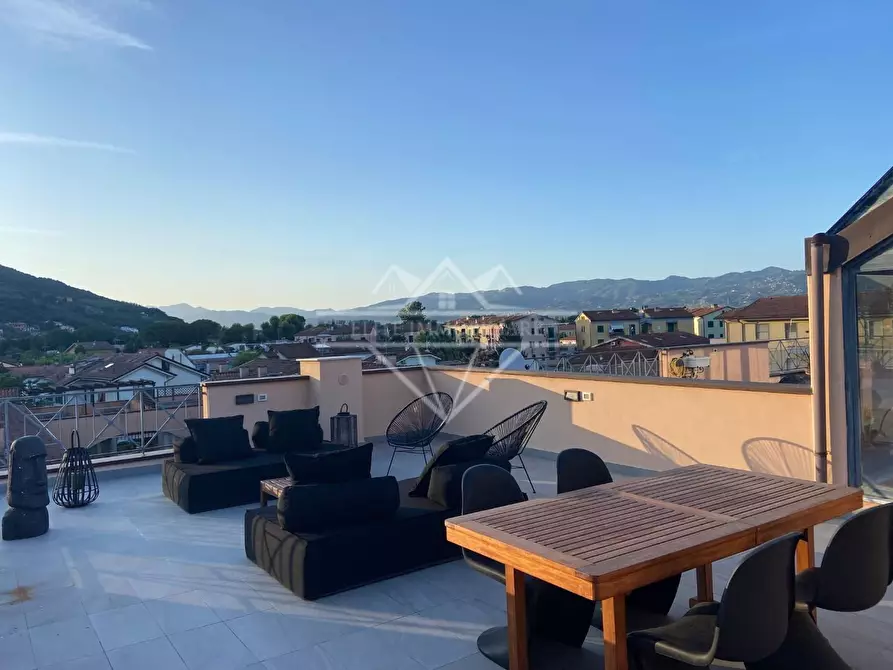 Immagine 4 di Appartamento in vendita  a Ameglia