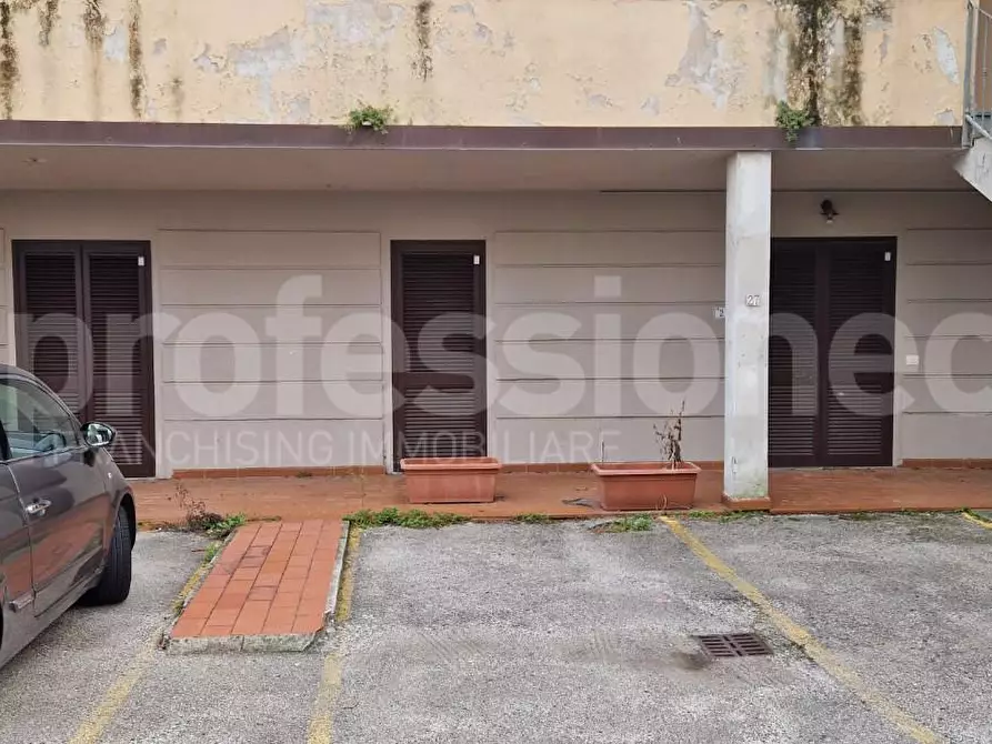 Immagine 20 di Appartamento in vendita  a Calci