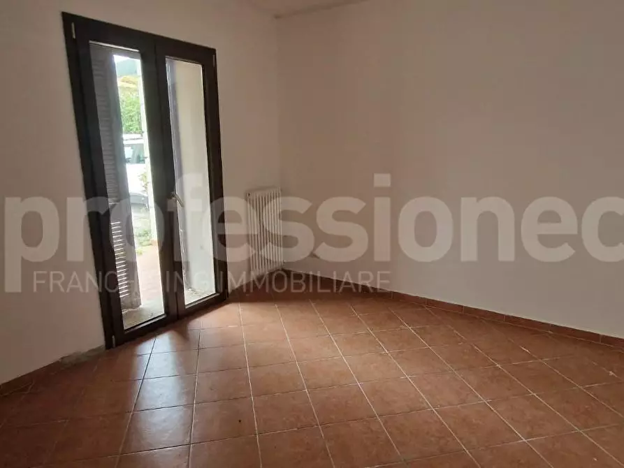 Immagine 9 di Appartamento in vendita  a Calci