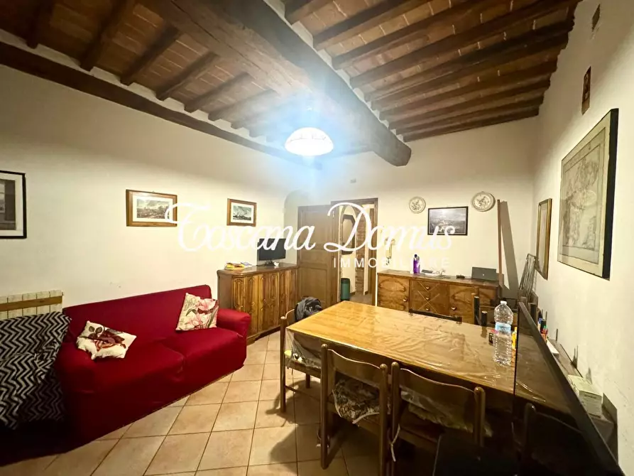 Immagine 6 di Appartamento in vendita  a Siena