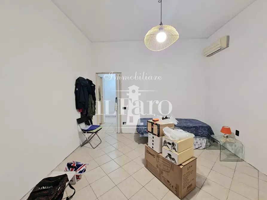 Immagine 24 di Appartamento in vendita  a Campi Bisenzio