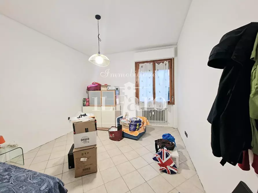 Immagine 25 di Appartamento in vendita  a Campi Bisenzio