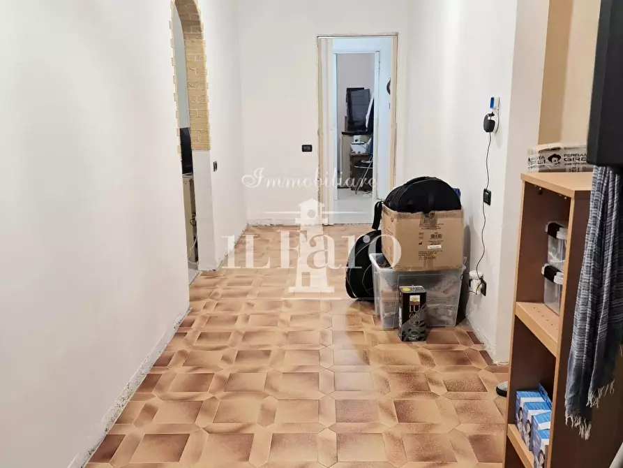 Immagine 11 di Appartamento in vendita  a Campi Bisenzio