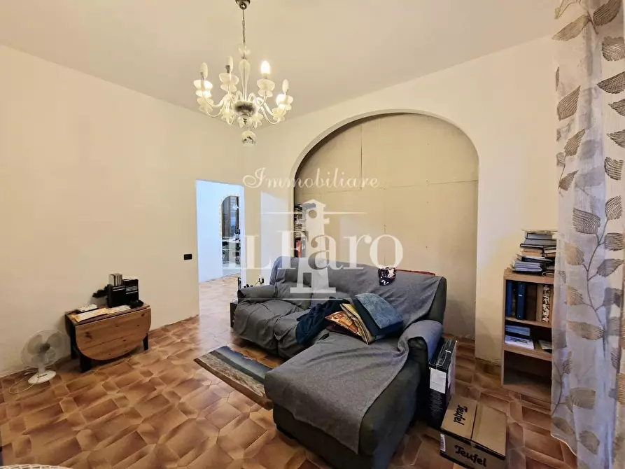 Immagine 3 di Appartamento in vendita  a Campi Bisenzio