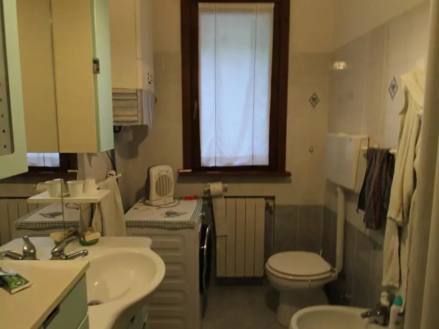 Immagine 14 di Appartamento in vendita  a Colle Di Val D'elsa