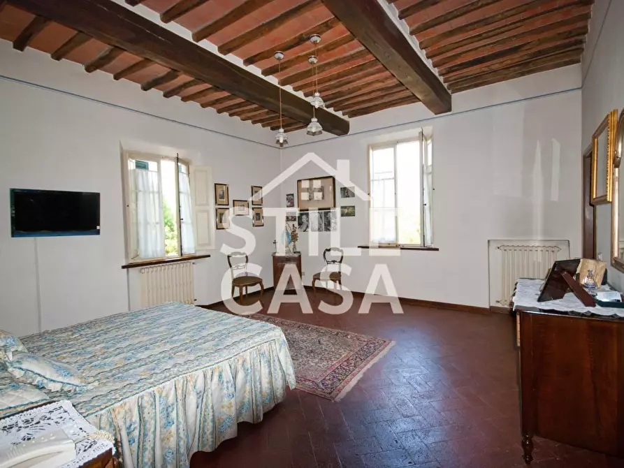 Immagine 23 di Villa in vendita  a Castelfranco Di Sotto