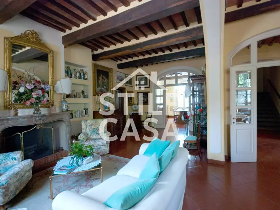 Immagine 12 di Villa in vendita  a Castelfranco Di Sotto