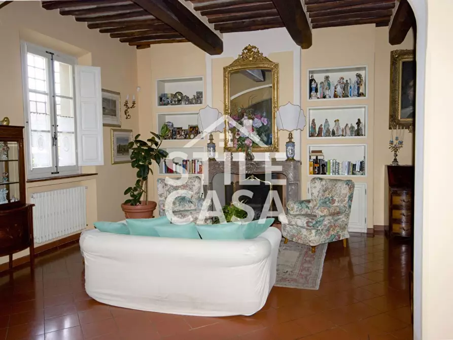 Immagine 16 di Villa in vendita  a Castelfranco Di Sotto