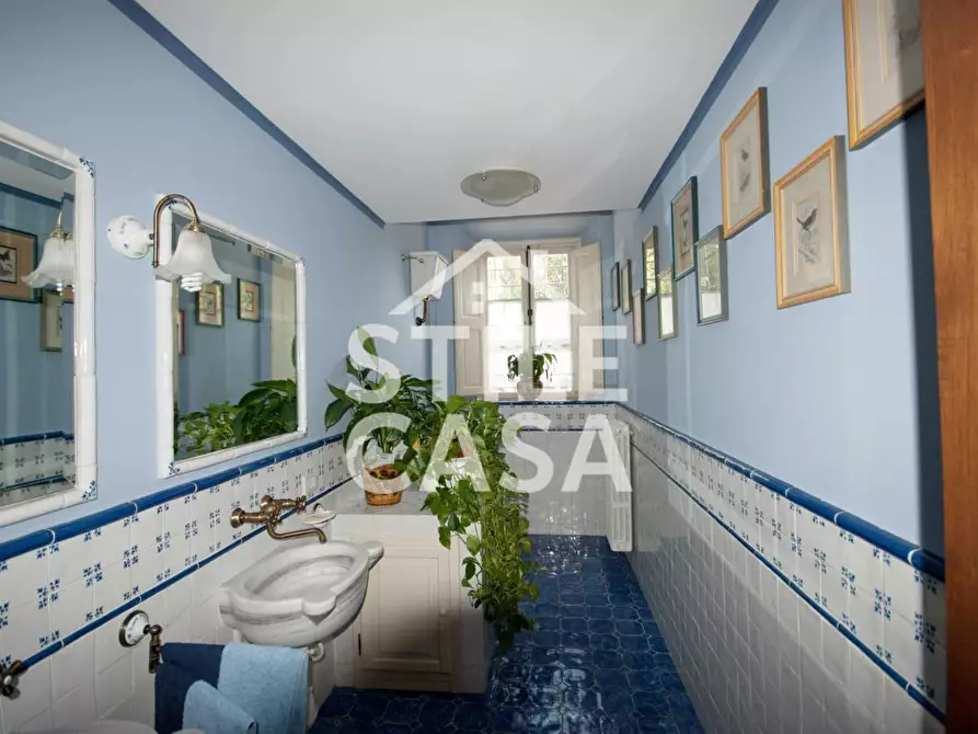 Immagine 28 di Villa in vendita  a Castelfranco Di Sotto