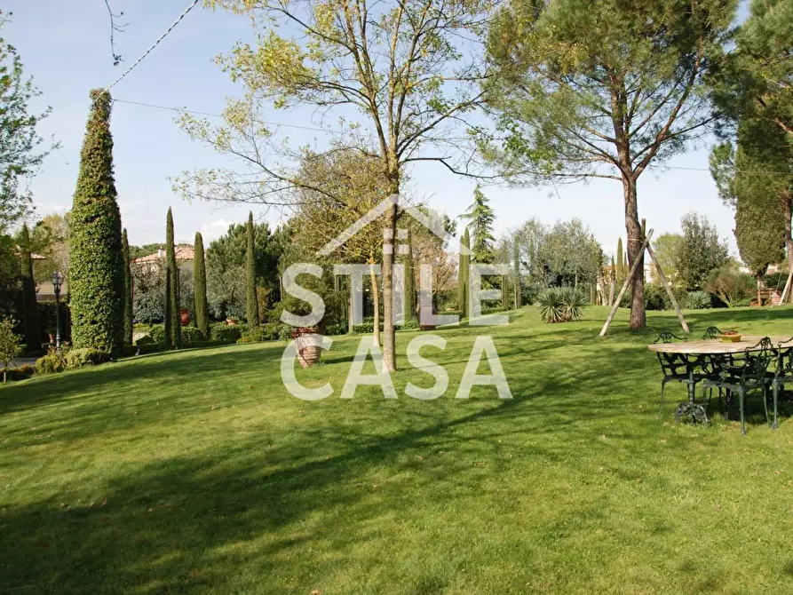 Immagine 3 di Villa in vendita  a Castelfranco Di Sotto