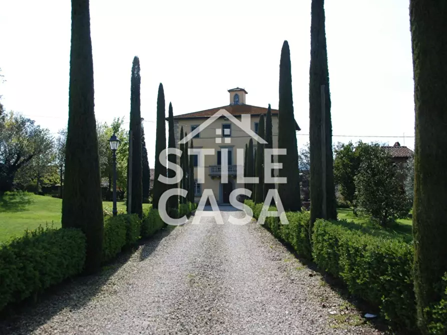 Immagine 6 di Villa in vendita  a Castelfranco Di Sotto